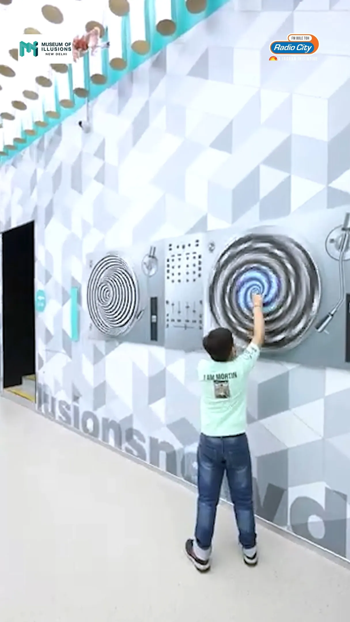 Museum of Illusions Photos