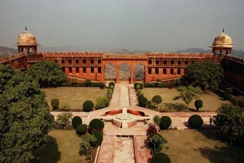 Jaigarh Fort Photos